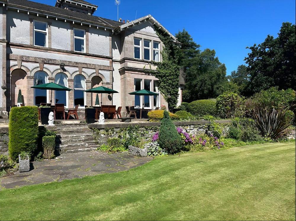 Rosslea Hall Hotel Rhu Exterior foto